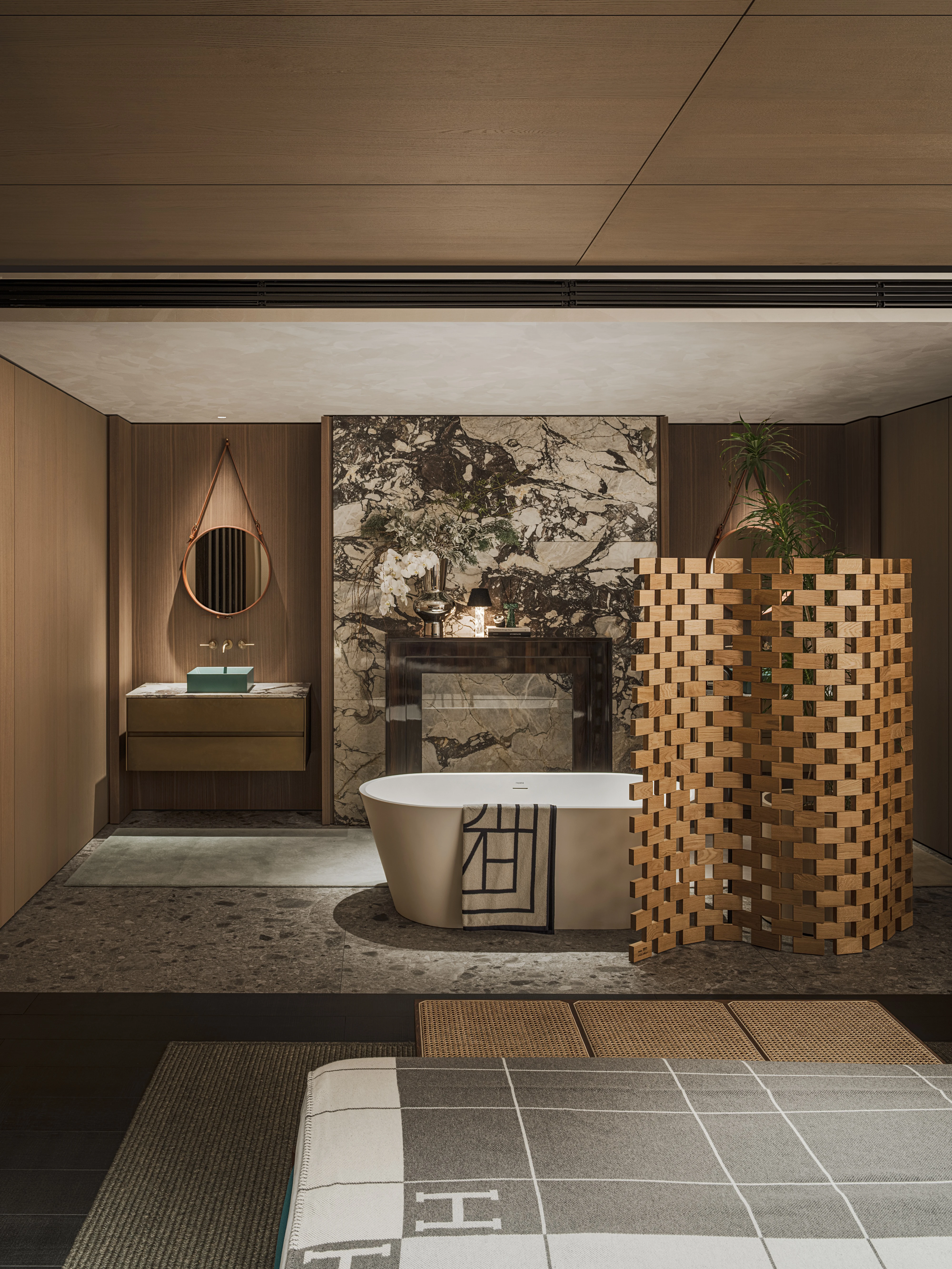 Royana x Cassina 杭州旗舰店